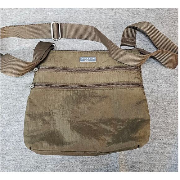 Baggallini Unisex Brown Nylon Medium Crossbody Shoulder Bag Purse - Picture 1 of 9